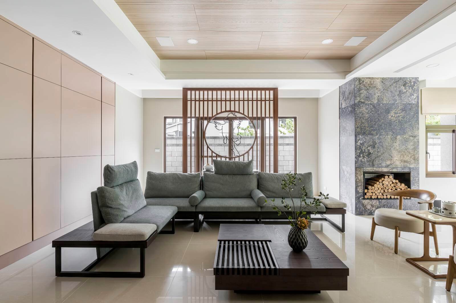 竹北市室內設計|雕金作境,細品紋理雅逸|三宅一秀-7